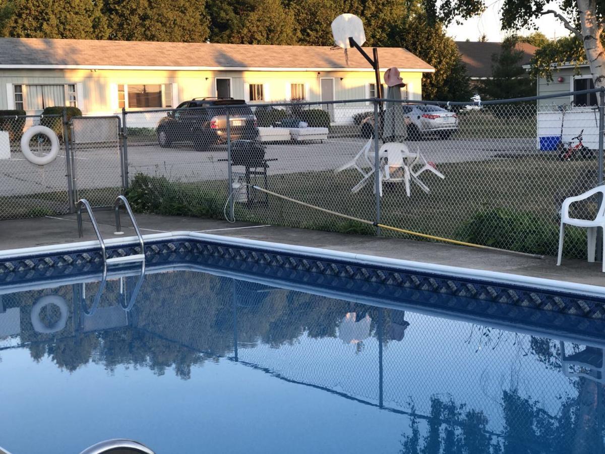 Kincardinite Motel Ripley ภายนอก รูปภาพ